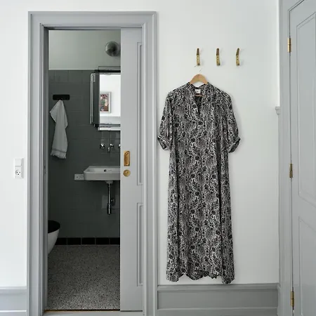 Ny Hattenaes 호텔 *