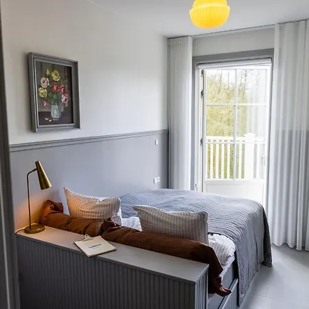 Ny Hattenaes 실케보르